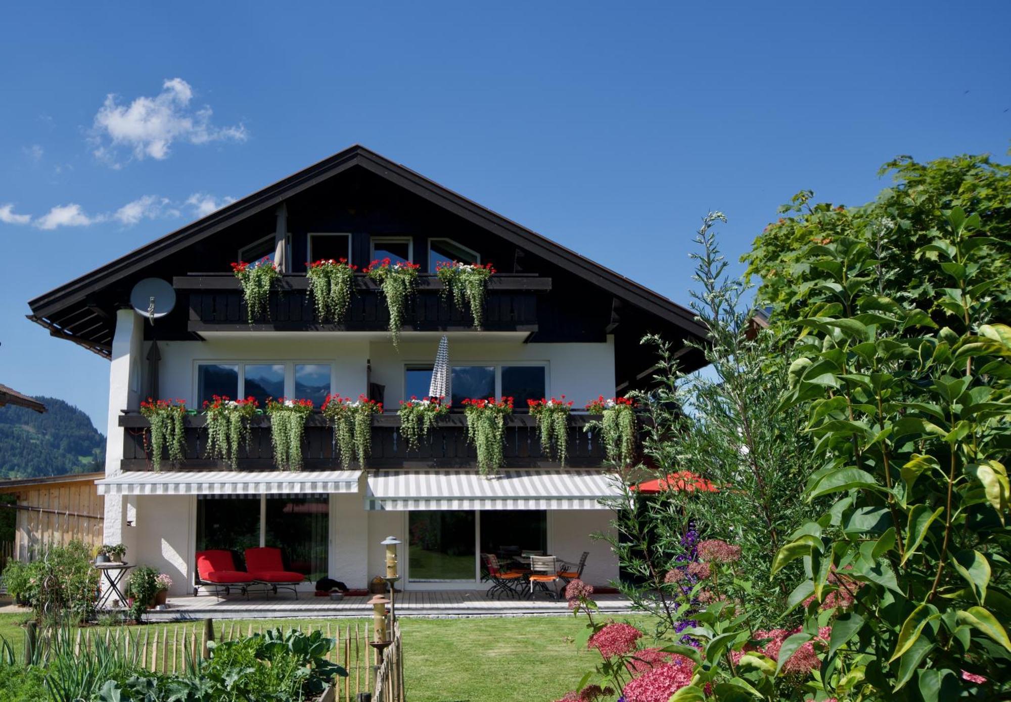 Haus Jahreszeiten Oberstdorf Exterior photo